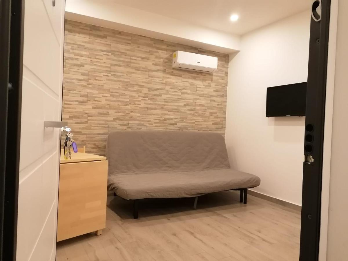 Home Dante Catania-Fontanarossai nemzetközi repülőtér Kültér fotó