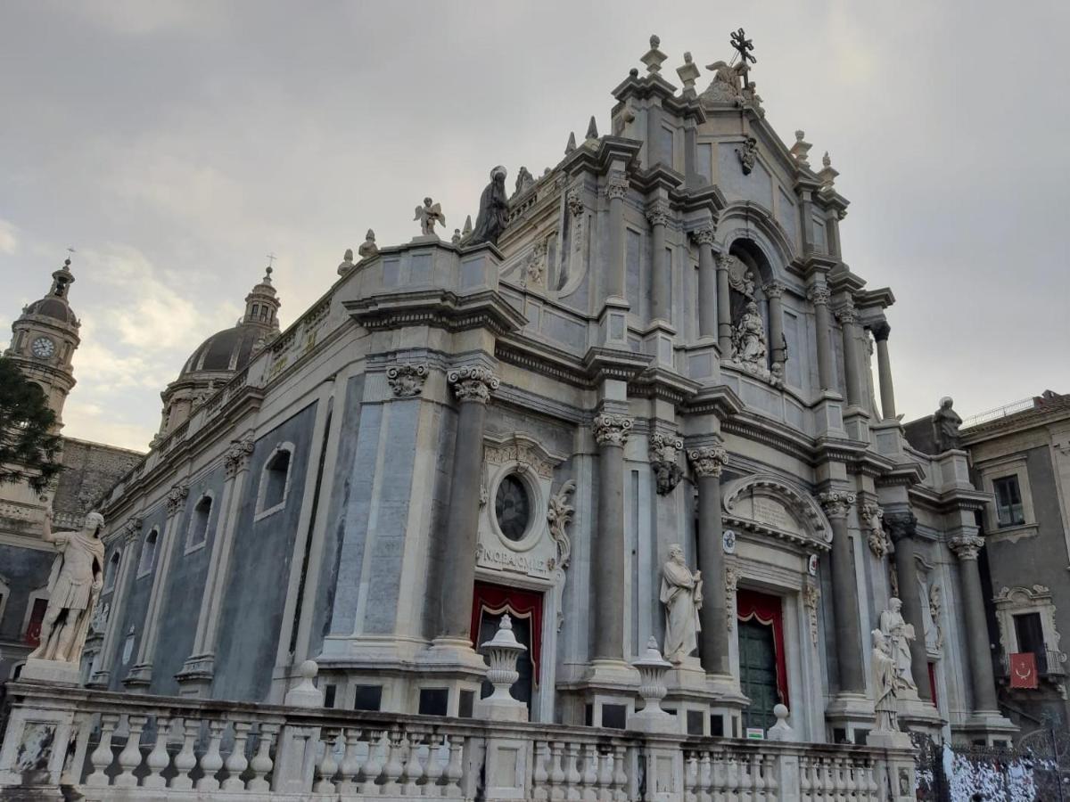 Home Dante Catania-Fontanarossai nemzetközi repülőtér Kültér fotó